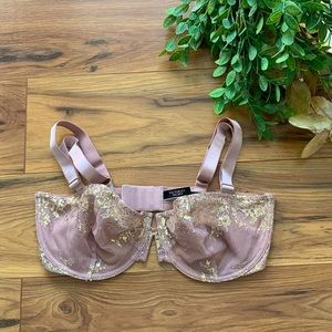 Victoria’s Secret Unlined Bra